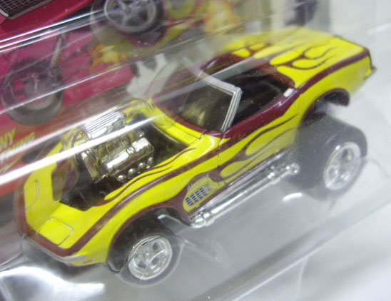 画像: LIMITED EDITION -STREET FREAKS 【'72 CORVETTE CONVERTIBLE (ZINGERS!)】　YELLOW-DARK RED