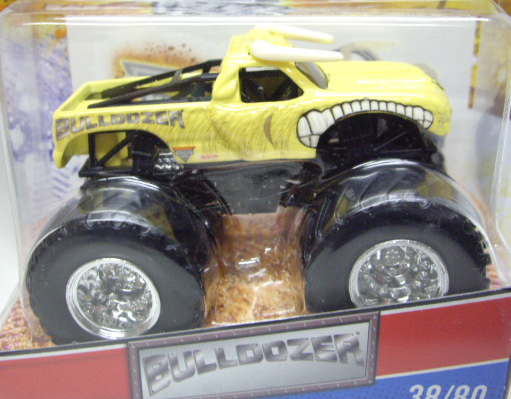 画像: 2011 MONSTER JAM INSIDE TATTOO 【BULLDOZER】 LIGHT YELLOW (ホイール・バリエーション）