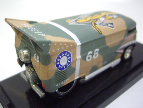 画像: 2006 LIBERTY PROMOTIONS  【FIGHTER VW DRAG BUS P-40 FLYING TIGER】　CAMO/RR (外箱なし）