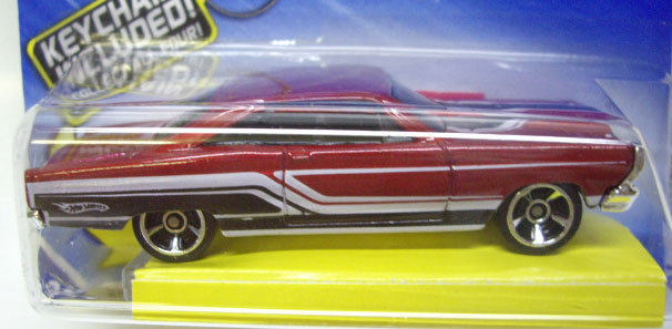 画像: 【'66 FORD FAIRLANE GT】　RED/OH5   (WALMART EXCLUSIVE キーチェーン付）