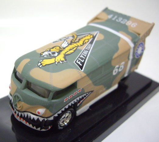 画像: 2006 LIBERTY PROMOTIONS  【FIGHTER VW DRAG BUS P-40 FLYING TIGER】　CAMO/RR (外箱なし）