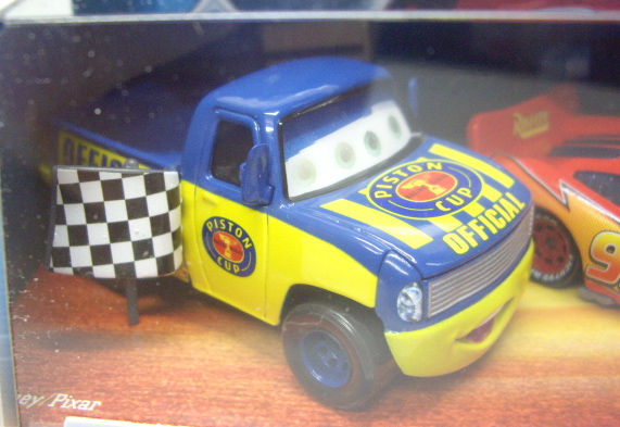 画像: PISTON CUP 3-CAR GIFT SET 【DEXTER HOOVER/LIGHTNING McQUEEN/RACE DAMAGED KING】