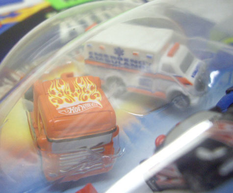 画像: 2003 MICRO HOT WHEELS ATOMIX 【ROAD ROCKETS】　FERRARI/PORCHE/BMW/MERCEDES/RIG/AMBULANCE