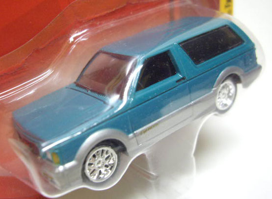 画像: FOREVER 64 R3 【1993 GMC TYPHOON】 GREEN