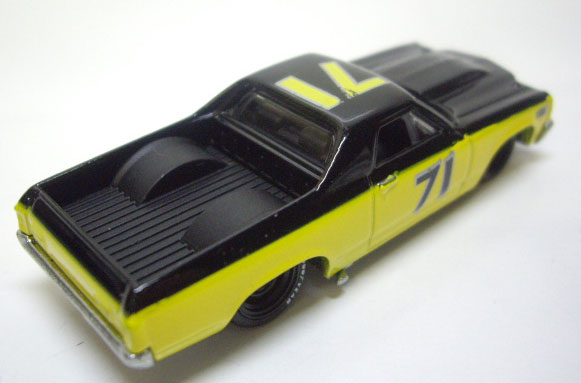 画像: LOOSE - WAYNE'S GARAGE CHASE 【'71 EL CAMINO】　YELLOW/RR  (セットばらし・サイン付き）