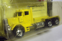 画像: EXTRAS 【PETERBILT DUMP TRUCK (No.4017)】 YELLOW/BW