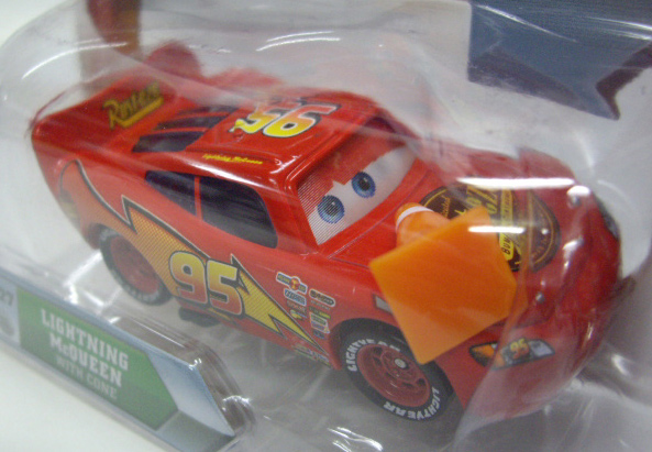 画像: LOOK! MY EYES CHANGE! 【LIGHTNING McQUEEN WITH CONE】　RED