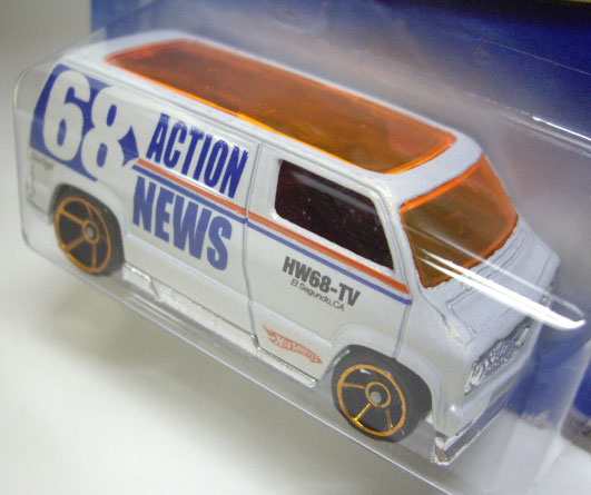 画像: 【CUSTOM '77 DODGE VAN】　WHITE/FTE