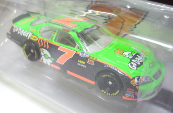 画像: 2010 HW NASCAR 【DANICA PATRICK CHEVY IMPALA 2 CAR SET】　BLUE/GREEN