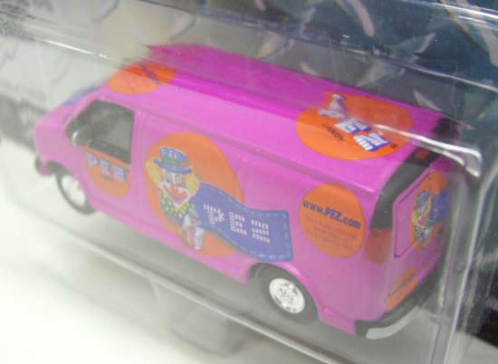 画像: 2001 LIMITED EDITION - TRUE GRIT 【PEZ GMC SAVANNAH】　PINK/RR