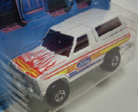 画像: TRAILBUSTERS 【BRONCO 4-WHEELER (No.1520 FORD BRONCO)】  WHITE/BW