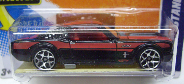 画像: LICENSE PLATE INCLUDED! 【FORD MUSTANG FASTBACK】　BLACK/5Y (WALMART EXCLUSIVE)