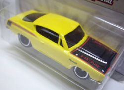 画像: PHIL'S GARAGE CHASE 【'68 PLYMOUTH BARRACUDA】　YELLOW/RR (サイン付き）