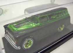 画像: JAPAN CELEBRATION 2008 【'55 CHEVY PANEL】 NEON GREEN/RR (ヘッドライトのTAMPOが無いレア・バリエーション）　