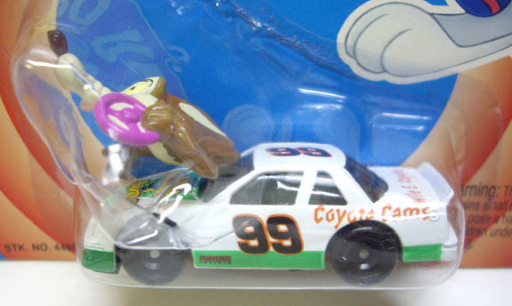 画像: 1993 MATCHBOX LOONEY TUNES PRO RACERS 【WILE E. COYOTE / CHEVROLET LUMINA】 WHITE