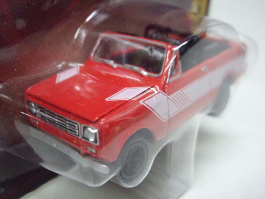 画像: FOREVER 64 R15 【1977 INTERNATIONAL SCOUT II】 RED