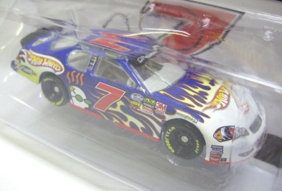 画像: 2010 HW NASCAR 【DANICA PATRICK CHEVY IMPALA 2 CAR SET】　BLUE/GREEN