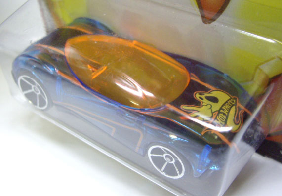 画像: 2010 WALMART EXCLUSIVE FRIGHT CARS 【PHASTASM】 CLEAR BLUE/O5