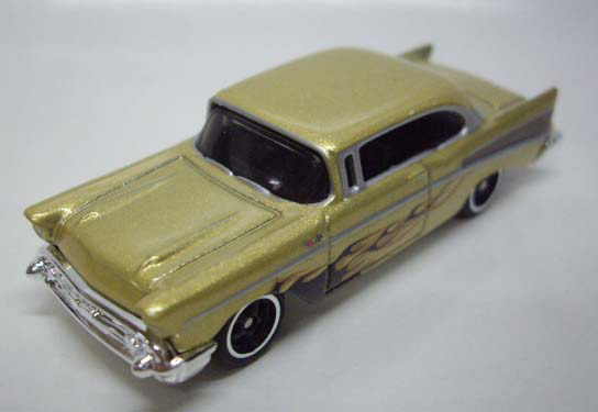 画像: LOOSE - LARRY'S GARAGE 21CAR SET 【'57 CHEVY BEL AIR】　MET.GOLD/RR (CHASE)