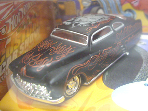 画像: 2006 CUSTOM CAR SHOW JAPAN 【COOP DESIGN '49 MERC and '51 MERC】　FLAT BLACK/MET.PURPLE/RR