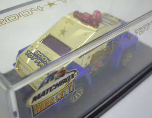 画像: 2004 TOY FAIR 【WHISTLE CAR】 GOLD