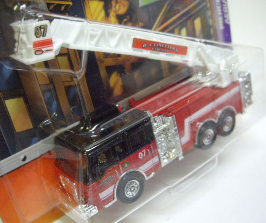 画像: REAL WORKING RIGS 【PIERCE VELOCITY AERIAL FIRE TRUCK】 RED-BLACK