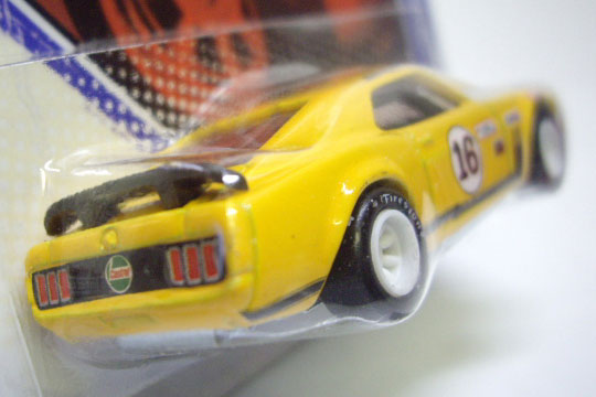 画像: 2011 VINTAGE RACING 【GEORGE FOLLMER'S '70 MUSTANG BOSS 302】　YELLOW/RR