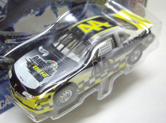 画像: 2000 HOT WHEELS RACING TREASURE HUNT 【#44 DAYTONA NIGHT RACE / PONTIAC STOCKER】　WHITE/RR