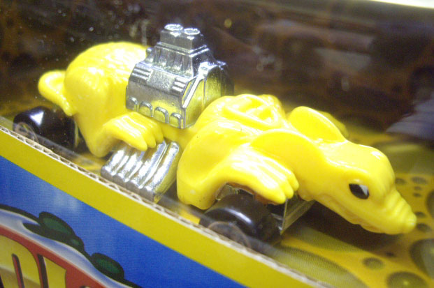 画像: 2010 COLOR SHIFTERS CREATURES 【DR.BONES COLOR LAB/RATMOBILE】 YELLOW/5SP