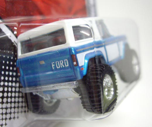 画像: 2011 GARAGE 【'67 FORD BRONCO】　AQUA-WHITE/RR