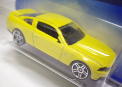 画像: 【2010 FORD MUSTANG GT】　YELLOW/PR5