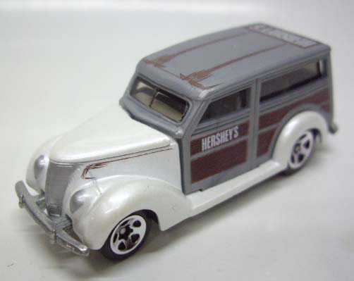 画像: LOOSE - 2010 TOYS"R"US SWEET RIDES 20 SET 【'37 FORD WOODIE】　WHITE/5SP