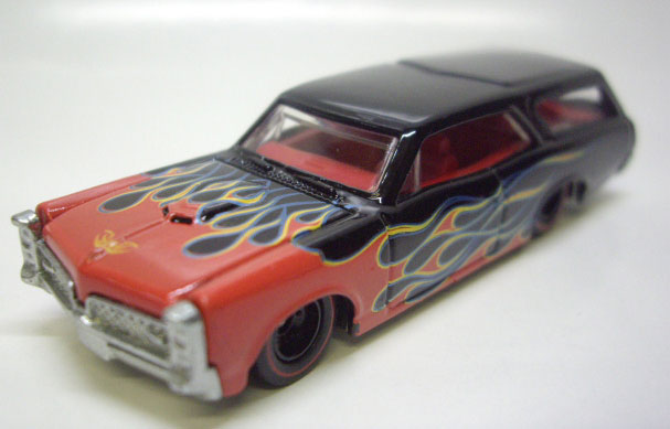 画像: LOOSE - LARRY'S GARAGE CHASE 【CUSTOM '66 GTO WAGON】　BLACK/RR (セットばらし・サイン付き）