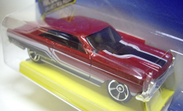 画像: 【'66 FORD FAIRLANE GT】　RED/OH5   (WALMART EXCLUSIVE キーチェーン付）