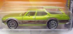 画像: 【'71 OLDSMOBILE VISTA CRUISER】 LIME (2010カード）