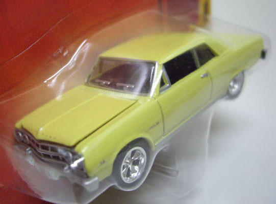 画像: FOREVER 64 R3 【1965 CHEVY CHEVELLE SS】 LIGHT YELLOW