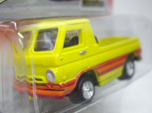 画像: 2005 LIMITED EDITION - CLASSIC GOLD 【"BRIAN BOWIE'S" 1968 DODGE A-100 (PICK UP)】　YELLOW/RR