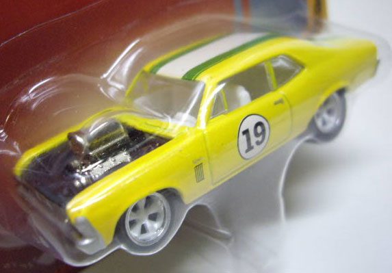 画像: FOREVER 64 R4 【1969 CHEVY NOVA SS】　YELLOW