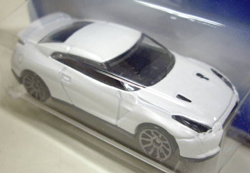 画像: 【2009 NISSAN GT-R】　WHITE/GUNMET 10SP (初期レアホイール）