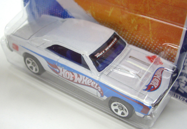 画像: 【'67 CHEVELLE SS 396】　WHITE/5SP (WALMART EXCLUSIVE WINDSHIELD HW TAMPO)