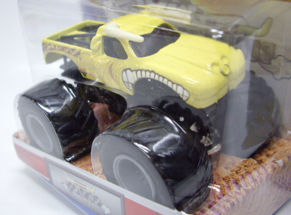 画像: 2011 MONSTER JAM INSIDE TATTOO 【BULLDOZER】 LIGHT YELLOW