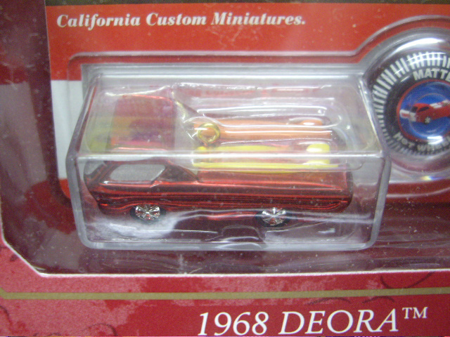 画像: 2000 HALLMARK CHRISTMAS ORNAMENT 【1968 DEORA】　MET.RED