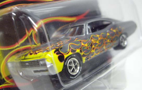 画像: GREENLIGHT MILEZONE'S EXCLUSIVE FLAMES THE SERIES 【1967 CHEVY IMPALA SS 427】 FLAT GRAY/RR (限定1500台）
