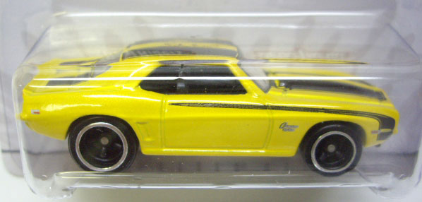 画像: PHIL'S GARAGE CHASE 【'69 CAMARO】　YELLOW/RR (サイン付き）