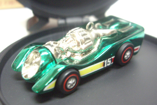 画像: 1999 HALLMARK CHRISTMAS ORNAMENT 【JET THREAT CAR with CASE】　MET.GREEN