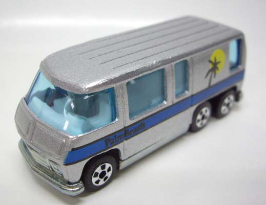 画像: LOOSE - 2007 WALMART SINCE'68 SET 【GMC MOTOR HOME】 MET.SILVER/BW