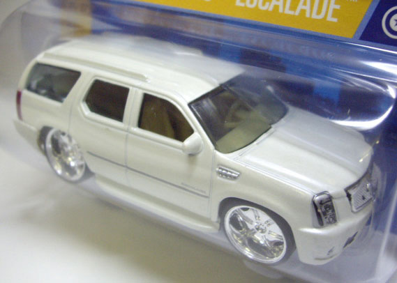 画像: 2005 1/50 DROP STARS 【'07 CADILLAC ESCALADE】　WHITE/RR