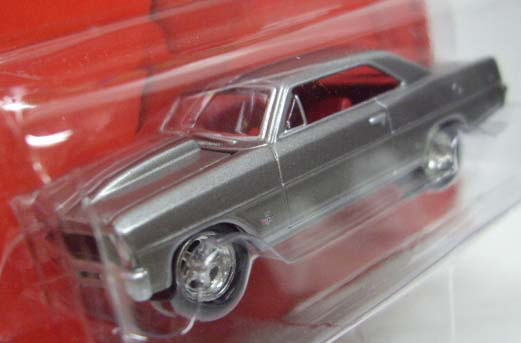 画像: 2007 LIMITED EDITION - CHEVY THUNDER 【1966 CHEVY NOVA SS】　SILVER