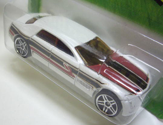 画像: 2009 WALMART EASTER EGGSCLUSIVES 【CADILLAC SIXTEEN】　WHITE/PR5