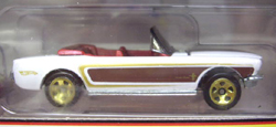 画像: HOT WHEELS 10 【'65 MUSTANG CONVERTIBLE】　WHITE/GOLD 5SP (他の9台はランダムです）